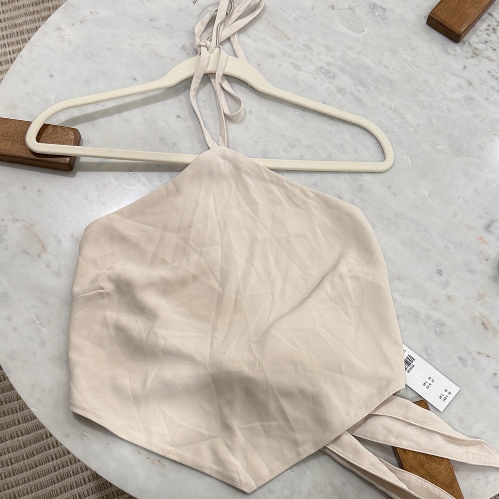 Abercrombie & Fitch Cropped Halter Scarf Top